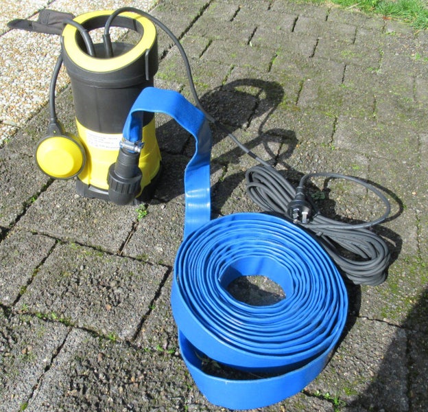 Drainage Pump with 5m layflat hose Carousel 5