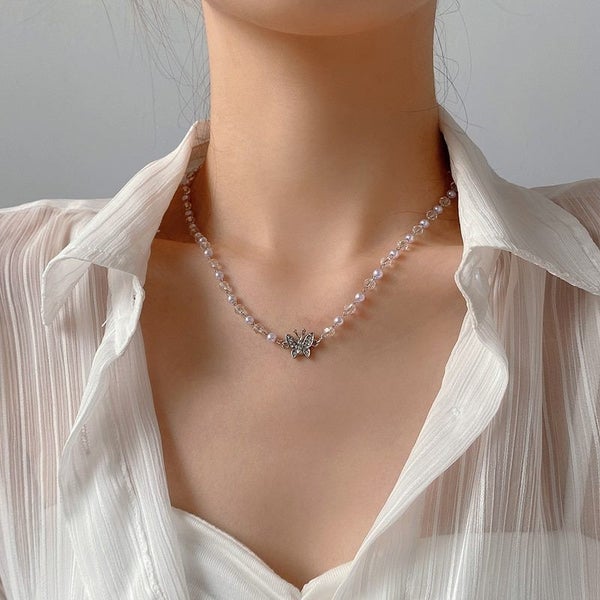 New Beads Neck Chain Butterfly Pendant Necklace Gentle Silvery Color Carousel 2