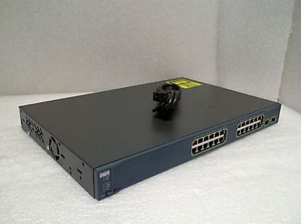 Cisco PoE Switch Catalyst 3560 Series 24-Port Carousel 1