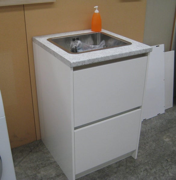 Tub unit 560 Wide with Drawers & Benchtop Surround Carousel 2
