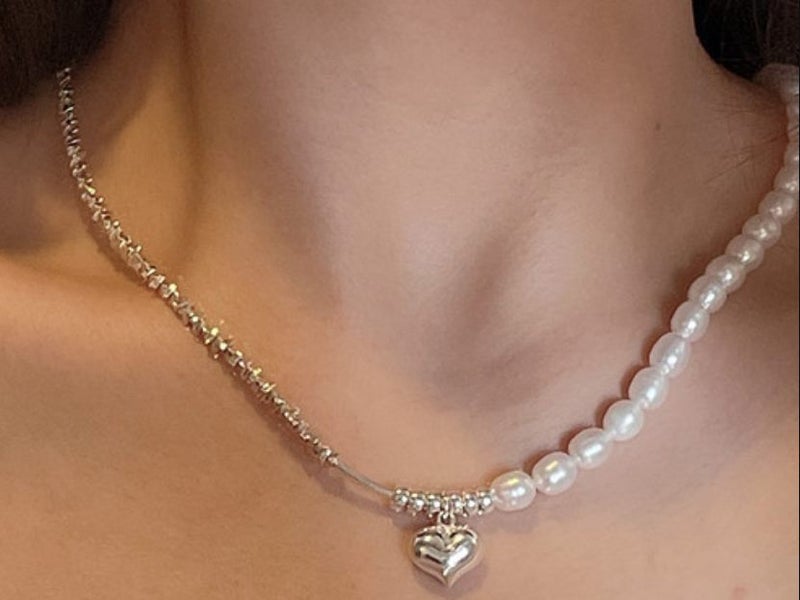 Personalized Design Pearls Heart Pendant Necklace Jewelry Gifts For Women Carousel 1