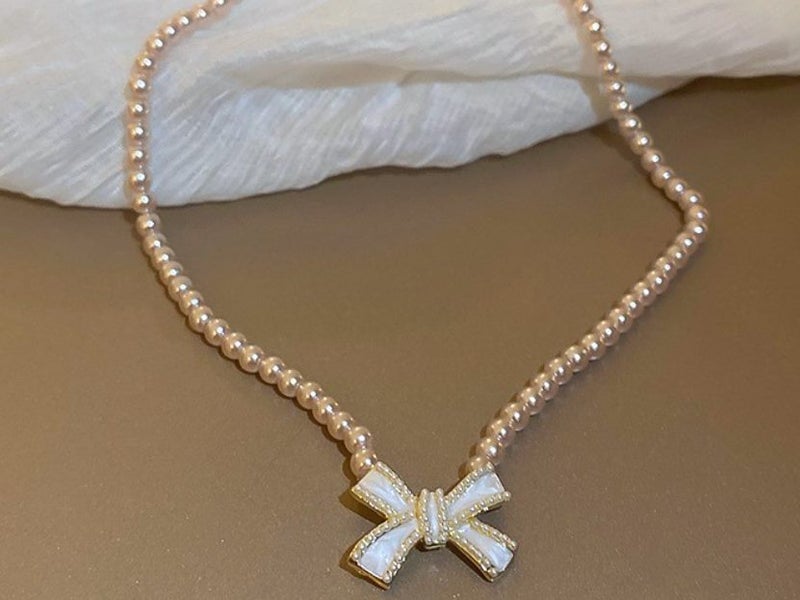 White Bowknot Pendant Champagne Pearls Necklace Elegant Jewelry Gifts Carousel 1