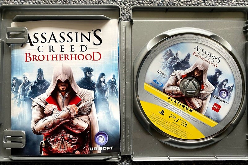 Assassin's Creed Brotherhood Special edition - good condition Carousel 2