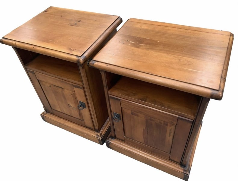Beautiful Woodpeckers solid rimu bedside cabinets - FULLY RESTORED~~~~~ Carousel 2