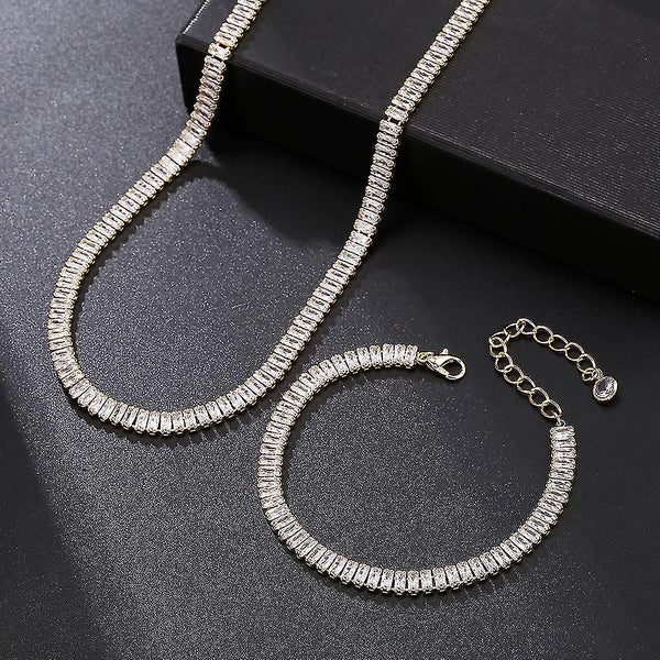 Fashion Shiny Crystal Statement Pendant Necklace Stainless Steel Gold Chain Chok Carousel 2