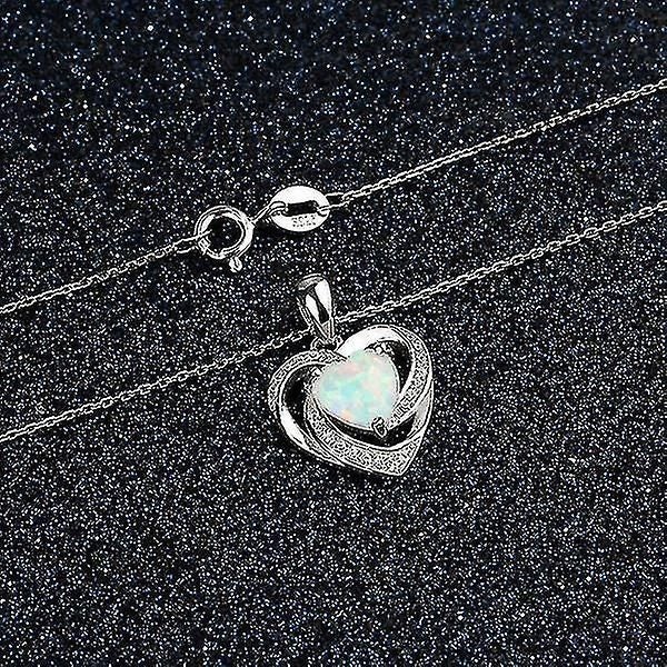 Heart Diamond Necklace Carousel 3