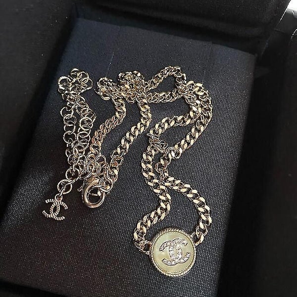 Gift Birthday Present Luxury Accessories-chanel 22c Button Necklace Birthday Gif Carousel 1