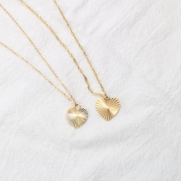 Vintage Love Necklace Titanium Steel Gold Plated Clavicle Chain Simple Jewelry F Carousel 2