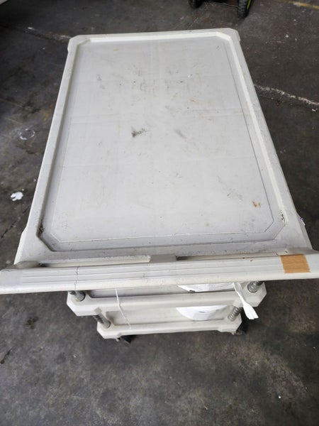 Trolley-Gray Carousel 1