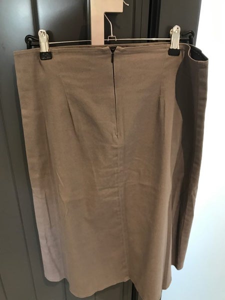 A line skirt size M Carousel 2