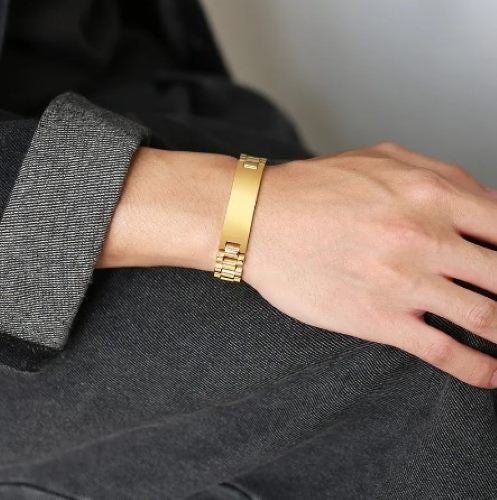 Men's Titanium Steel Track Link Chain Bracelet with 14K Gold Detailing Carousel 2