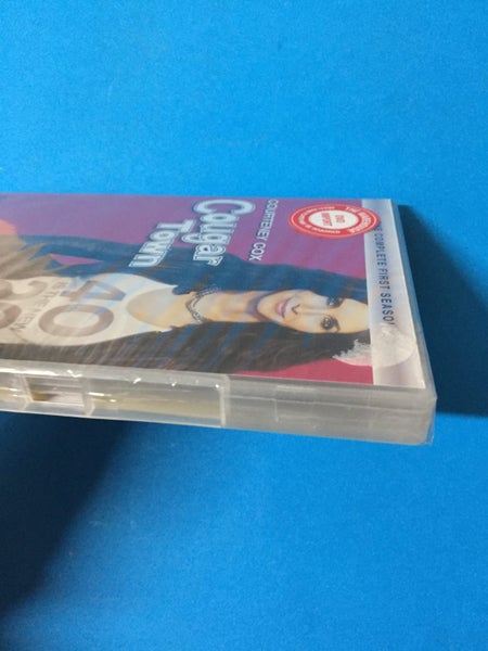Cougar Town: The Complete First Season - NEW!!! Carousel 3