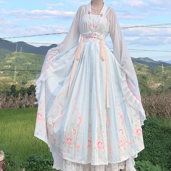 Big Wavy Sleeves Original Chinese Hanfu Suit Princess Dress Women Carousel 1