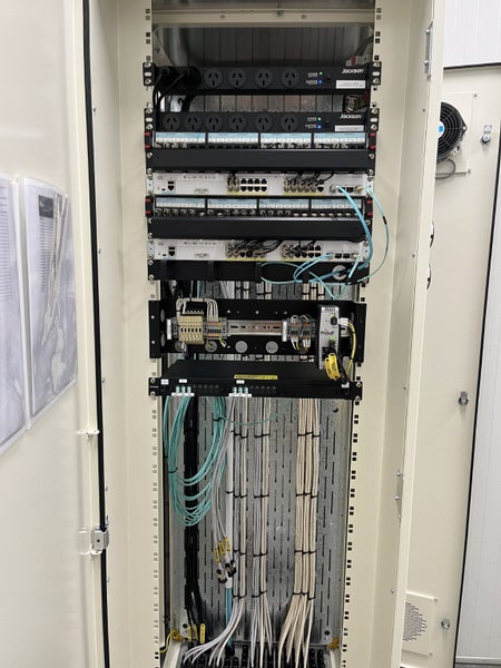 One Electrical Carousel 14