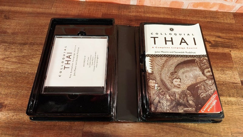 COLLOQUIAL THAI COMPLETE LANGUAGE COURSE BOOK + CD Carousel 11