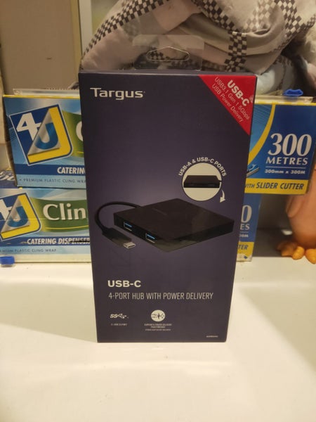 Targus 4-Port USB-C Hub with Power Delivery Pass Through Carousel 1