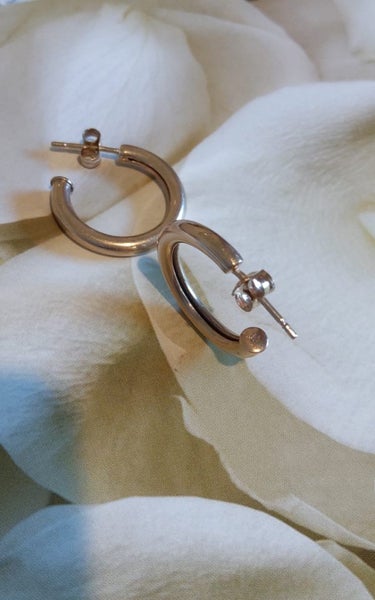 9ct yellow gold hollow hoop earrings Carousel 4