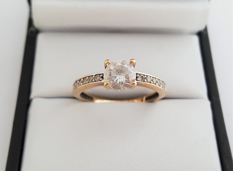 Beautiful 9ct Gold Large Solitaire CZ Ring Carousel 1