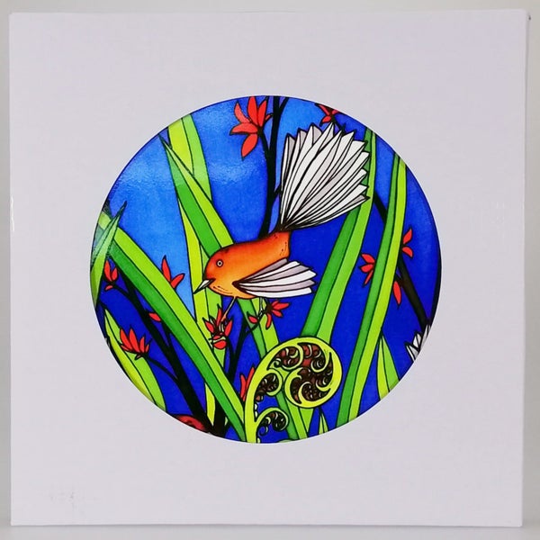 Jo May - Round Fantail Ceramic Trivet63001047802498113