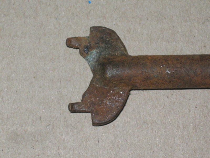 Old Retro Lock Turn Key Tool ?? Carousel 2