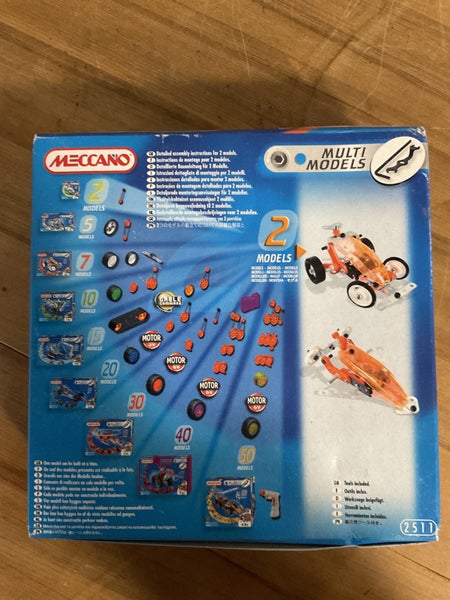 Meccano Multi Models 2004 Edition 2511, 81 parts Carousel 2
