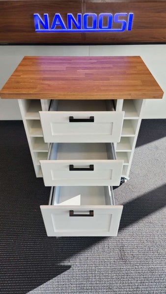 Movable Island Kitchen Workbench - 900mm Carousel 2