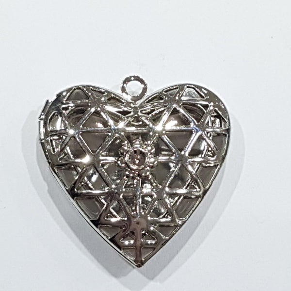 Silver Heart Locket Carousel 2