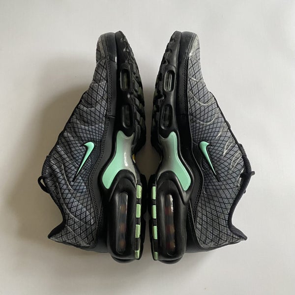 Nike on sale tns afterpay