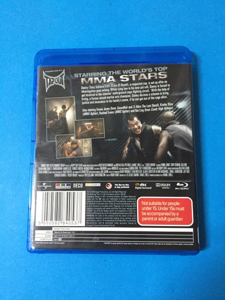 Locked Down (2010) (Blu-Ray) Carousel 2