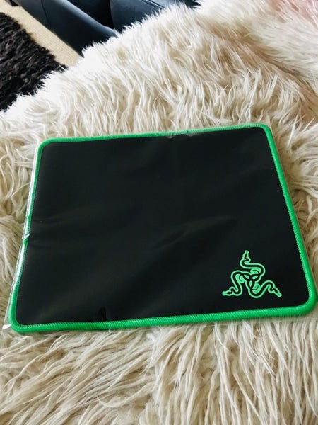 Premium Quality Gaming Mouse Pad Green With Logo Carousel 2