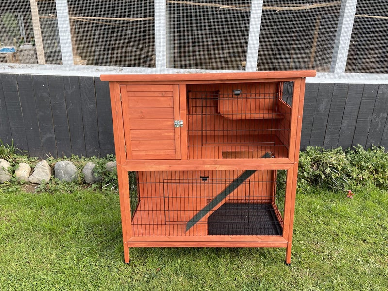 DOUBLE STOREY RABBIT/GUINEA PIG HUTCH Carousel 2