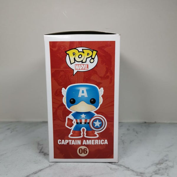 POP #06 Captain America Bobble-Head | Marvel Universe Carousel 4