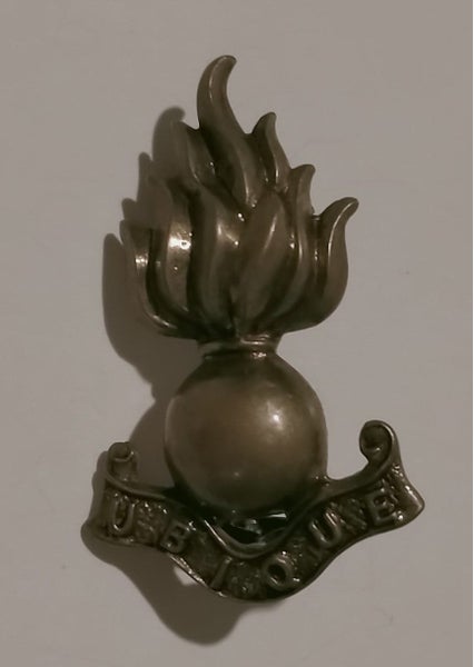 ENGINEERS COLLAR BADGE - CLEARANCE SALE Carousel 1