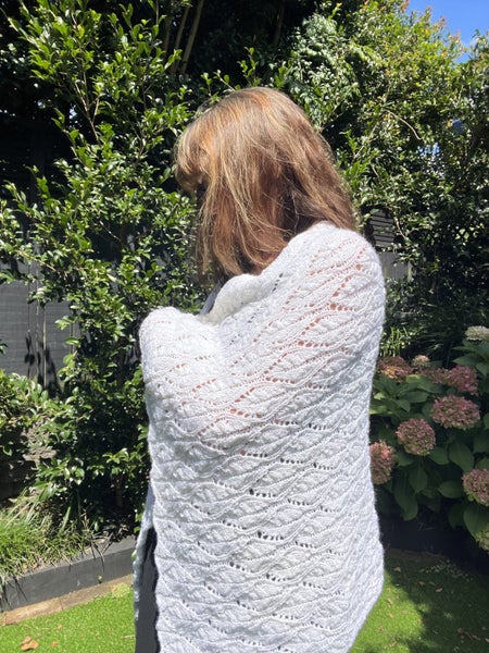 Knitting Pattern, Camellia Shawl Carousel 2