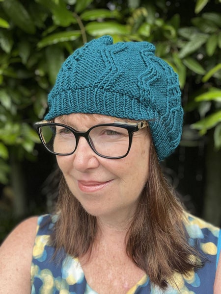 Knitting Pattern, Vintage Beanie Carousel 1