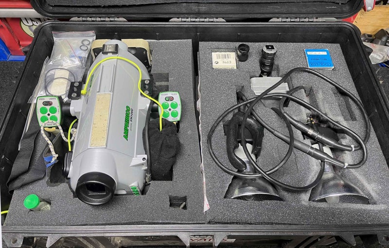 Amphibico VH1000 3CCD Digital Video Underwater Camera Housing, Lights Etc. Carousel 2
