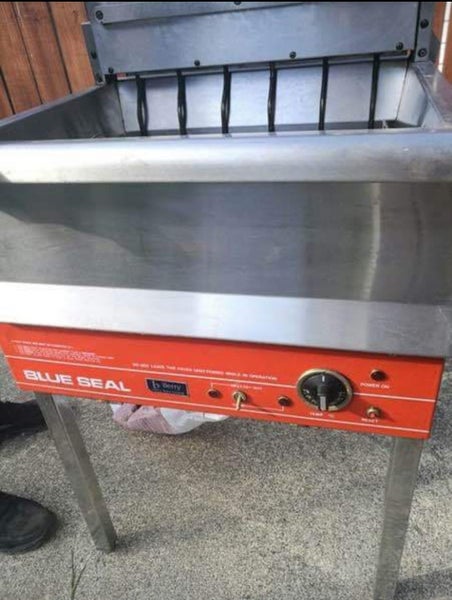 Blue seal deep fryer NZ made Carousel 1