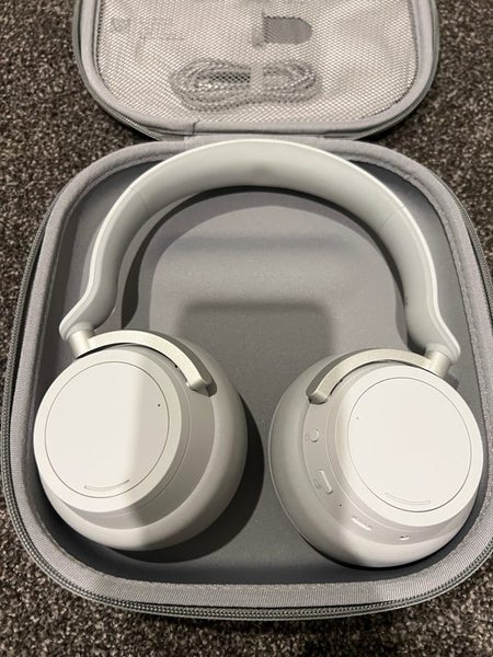 Microsoft Surface Headphone 2 Carousel 2