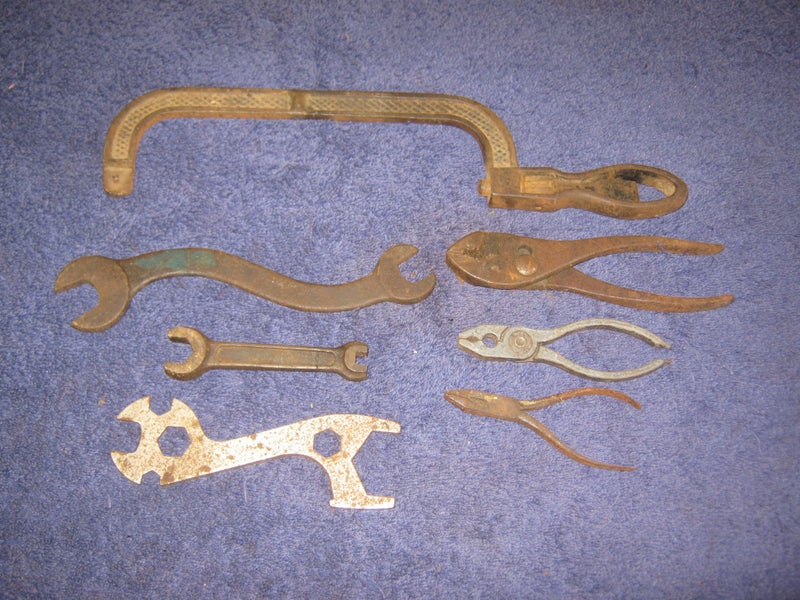 Collection of Retro / Antique Tools Spanners & Pliers etc incl Bost Freres No 10 Carousel 2