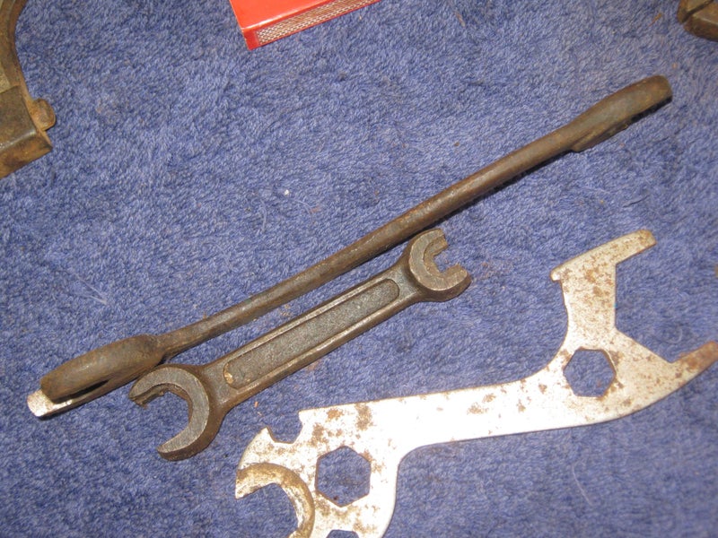 Collection of Retro / Antique Tools Spanners & Pliers etc incl Bost Freres No 10 Carousel 12