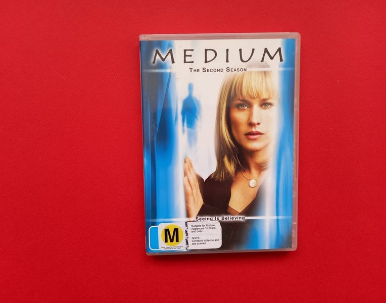 Medium : The Second Season Carousel 1