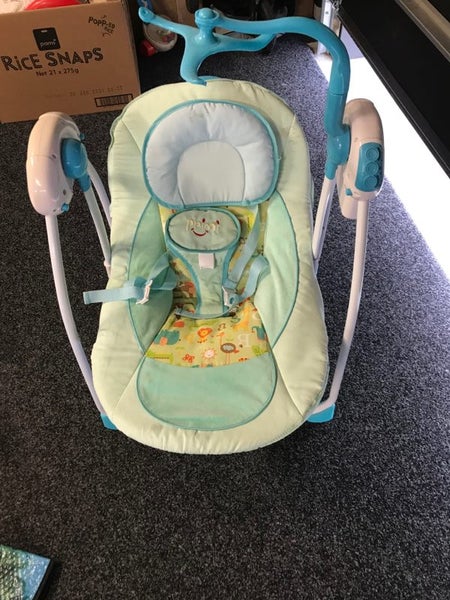 Baby Swing with Remote Control Carousel 1