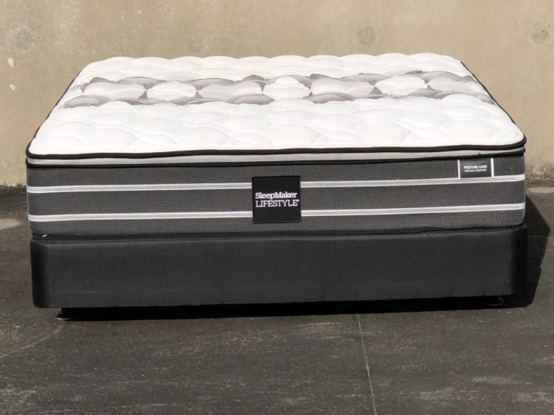 SleepMaker Lifestyle Queen Bed. Carousel 14
