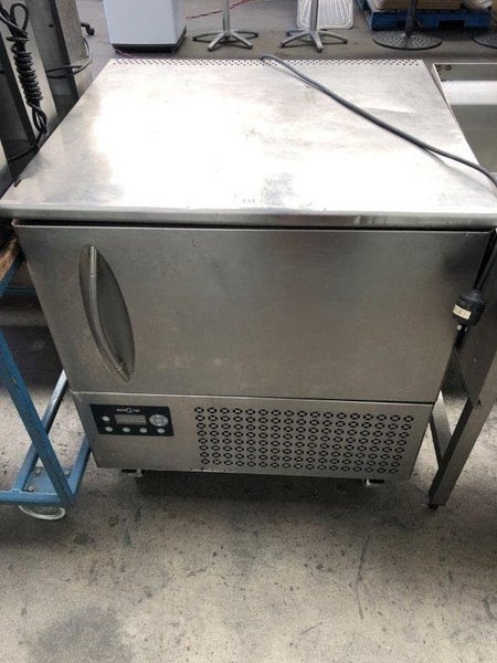 Mercatus blast freezer Portugal made Carousel 1