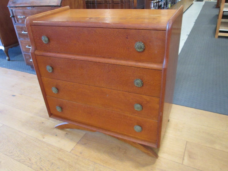 Vintage Solid Oak 4 Drawer Lowboy Carousel 1