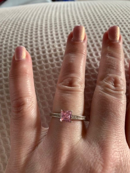 Pink crystal square Sterling silver Royal Essence ring Carousel 1