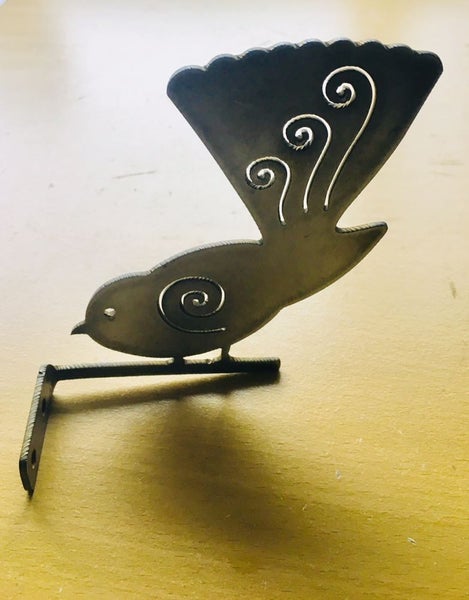 Fantail & Chick MetalBird Carousel 2