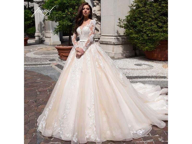 Wedding Dresses Carousel 1
