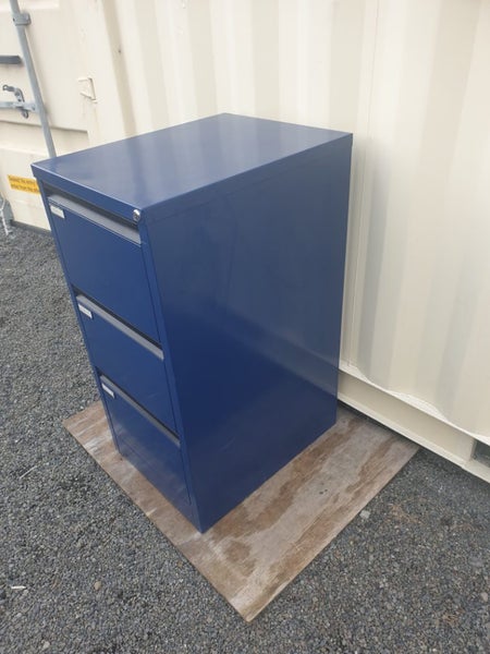 PRECISON 3 DRAW FILING CABINET IN BLUE Carousel 13