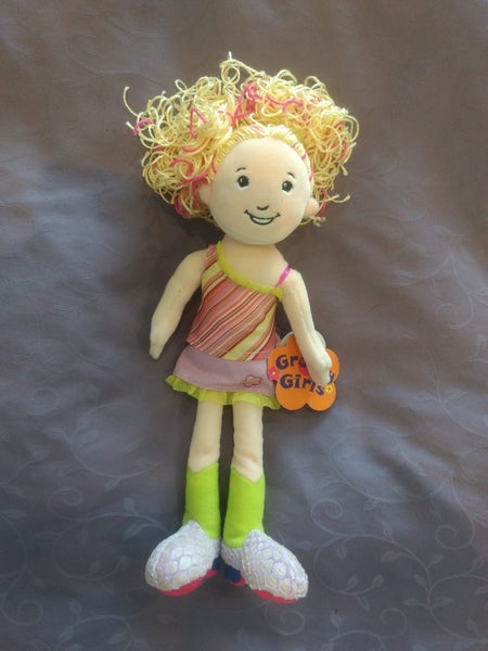 Groovy Girl Doll - Phoebe Carousel 1